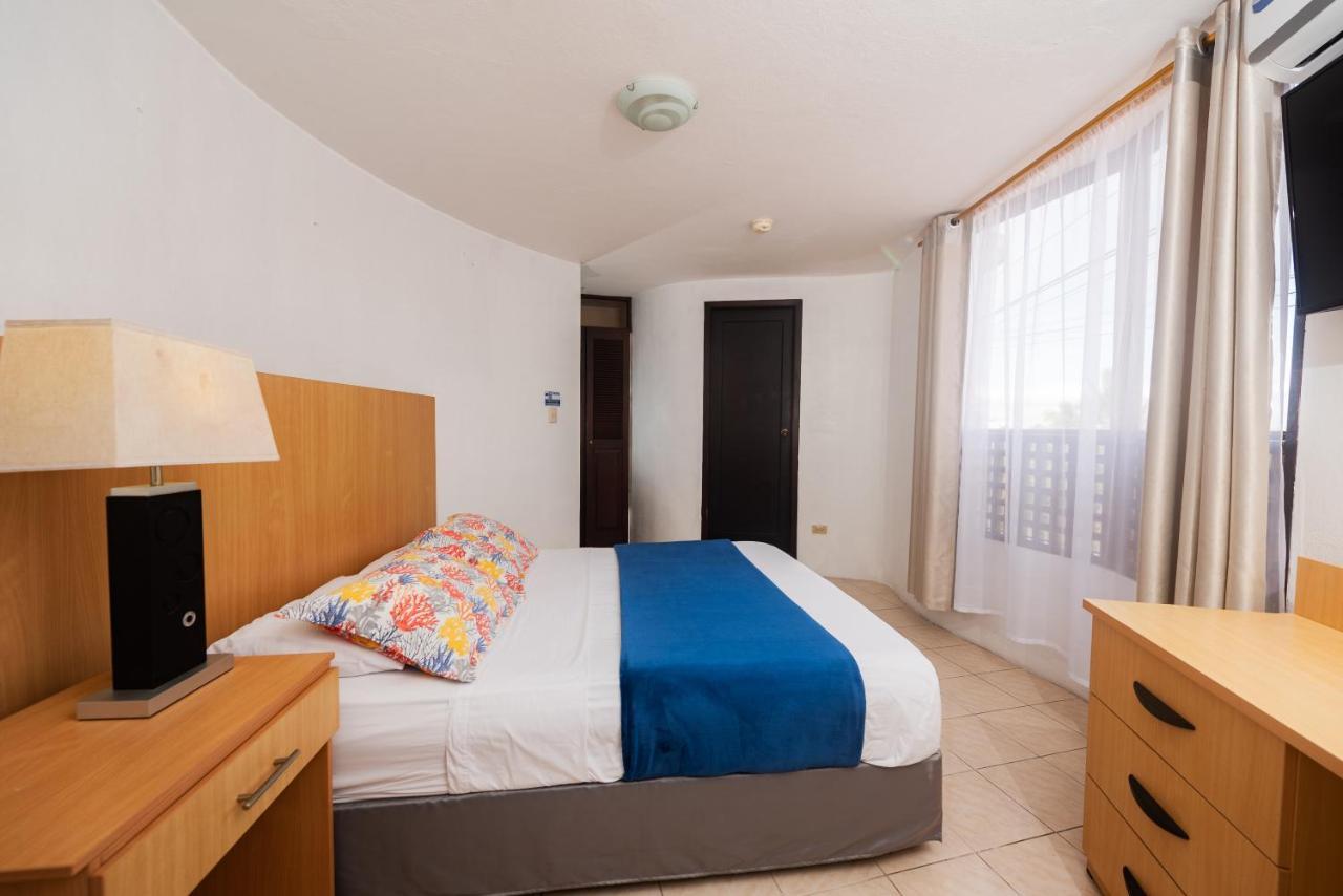 Hostal North Seymour Puerto Ayora  Dış mekan fotoğraf