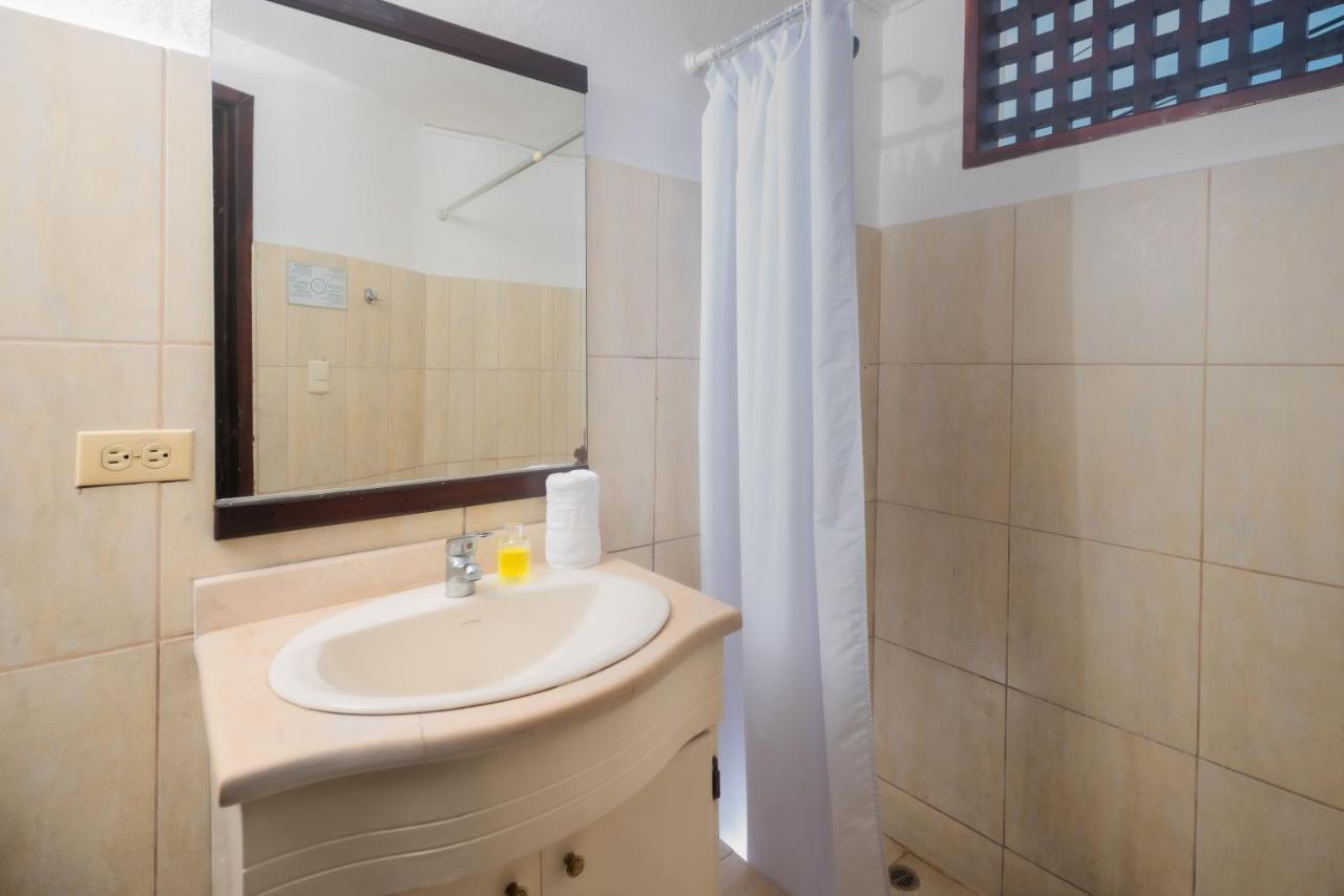 Hostal North Seymour Puerto Ayora  Dış mekan fotoğraf