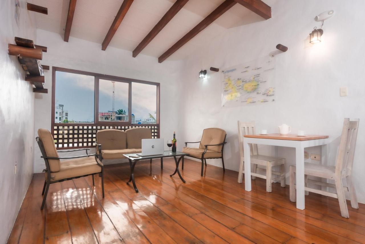 Hostal North Seymour Puerto Ayora  Dış mekan fotoğraf